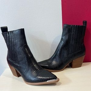 Arider girl boots never work size 8.5